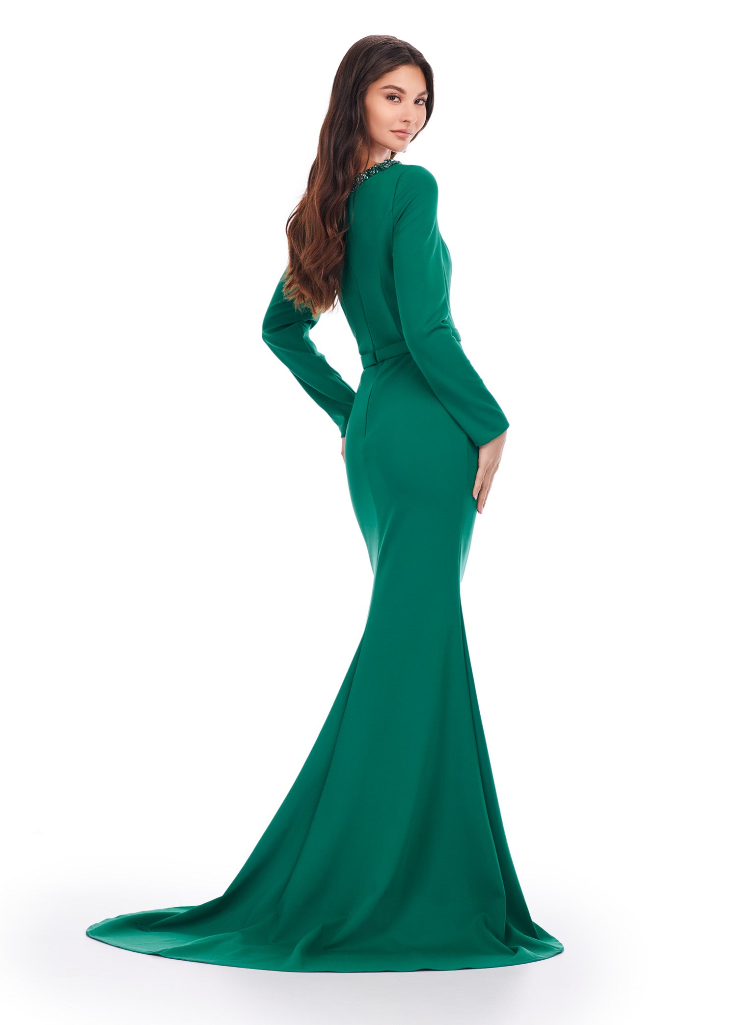 Emerald Green Long-Sleeve Evening Gown with Embellished Off-Shoulder Neckline – Elegant Formal Wear